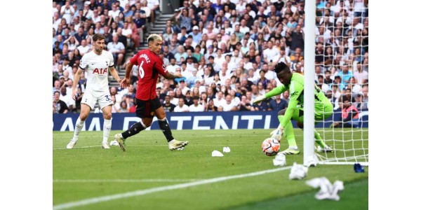 Tottenham Hotspur tar en annen utviklingsvei fra Manchester United